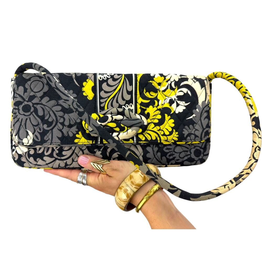 Vintage VERA BRADLEY yellow and black paisley cotton knot shoulder bag